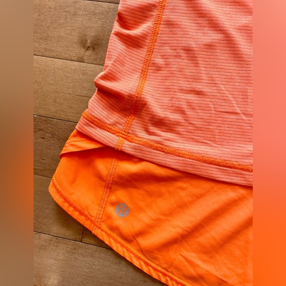 Bright Orange Lululemon Size 4 Workout Tank Top - Picture 3 of 3